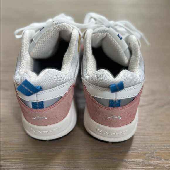 Anthropologie Karhu Fusion 2.0 women’s athletic causal Sneakers shoes size 7 - Picture 5 of 8